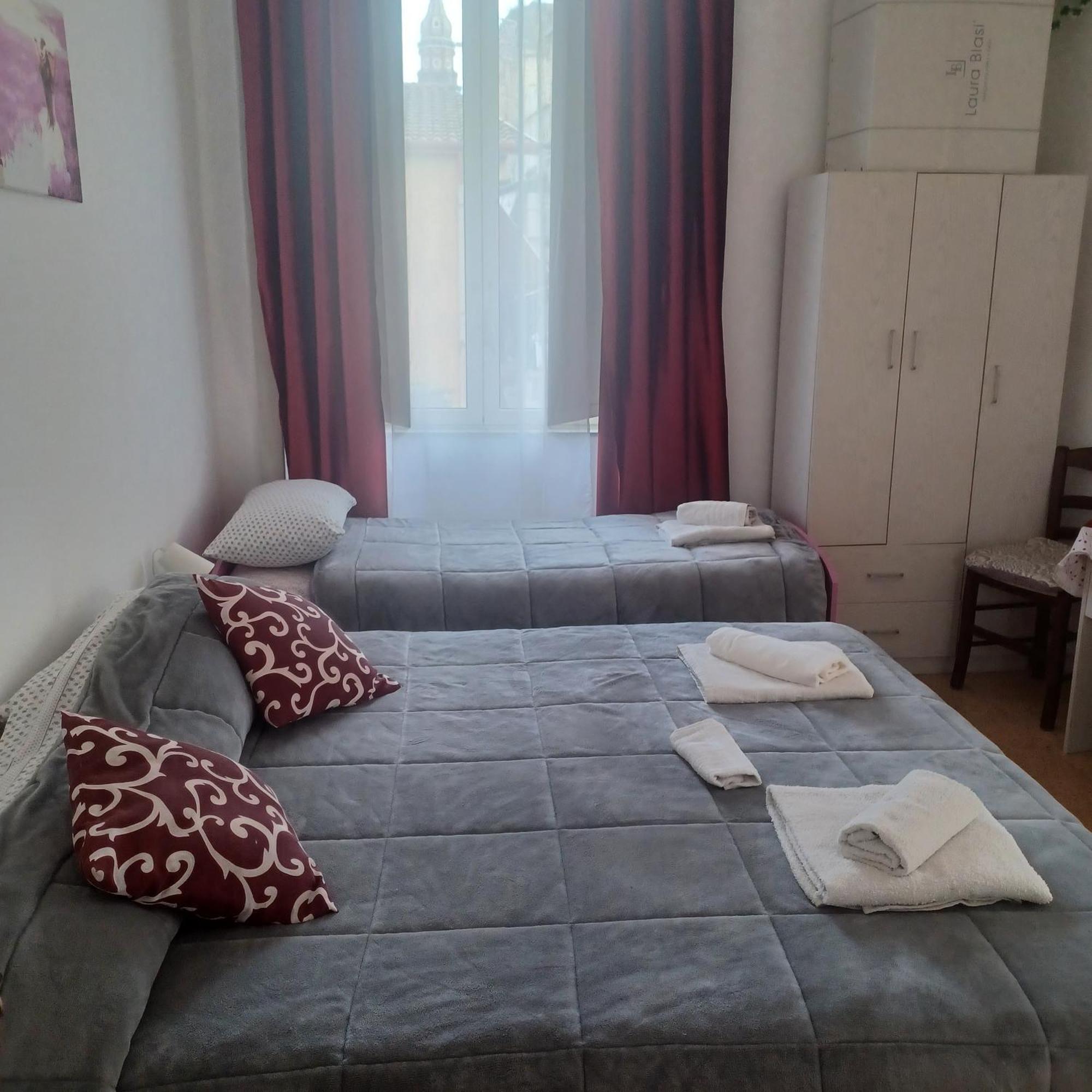 B&B Appartamenti Napoli Eksteriør bilde